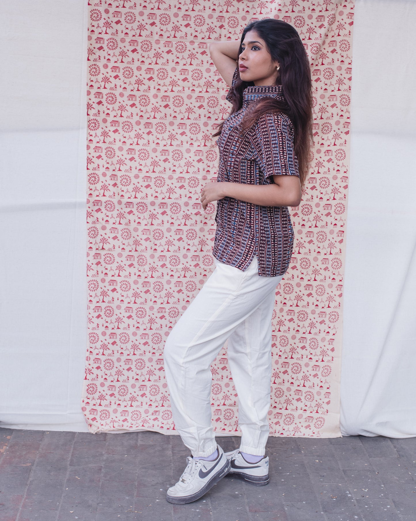 AJRAKH BLACK BEIGE STRIPES