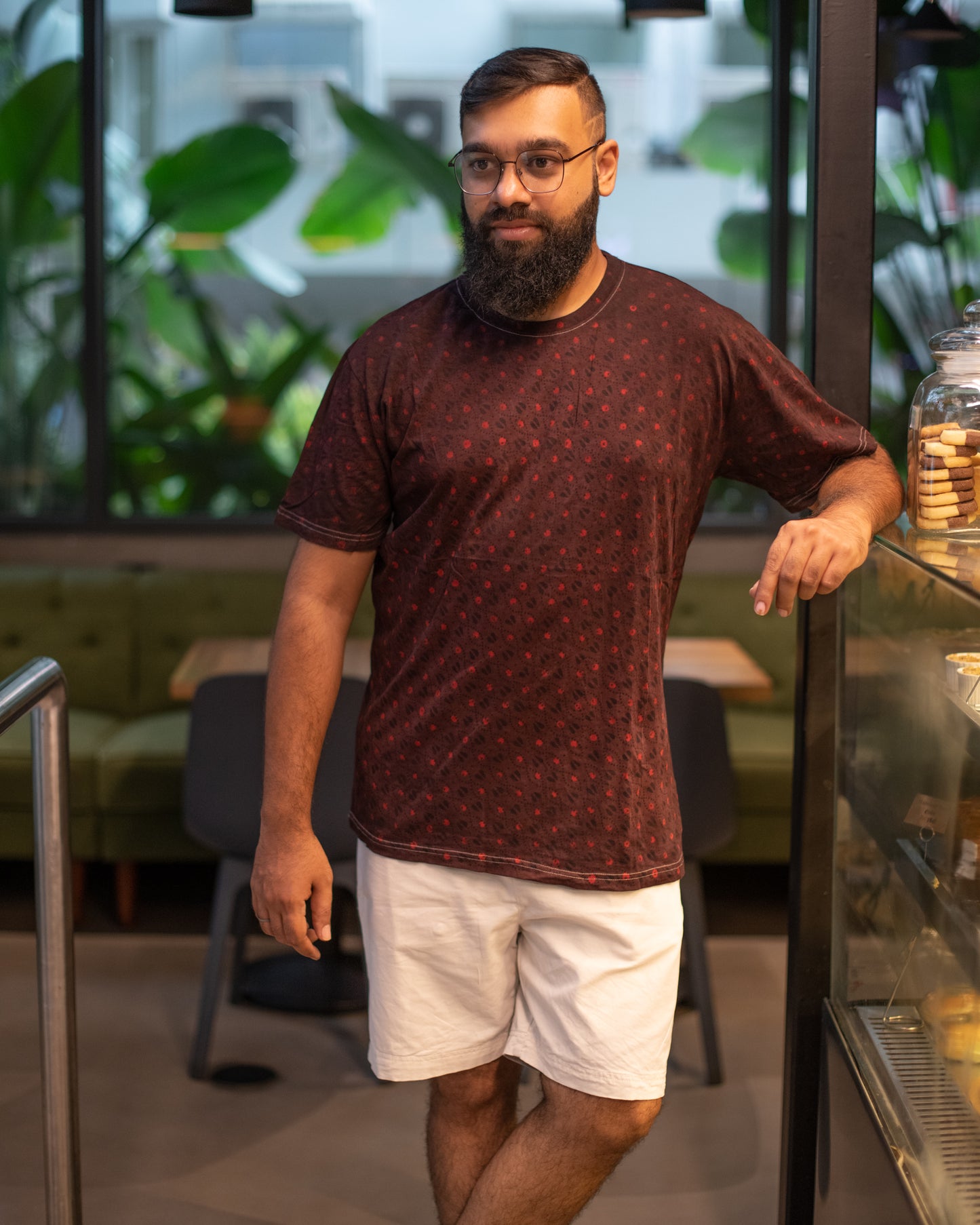 VEGETABLE PLUM GEOMETRIC T-SHIRT