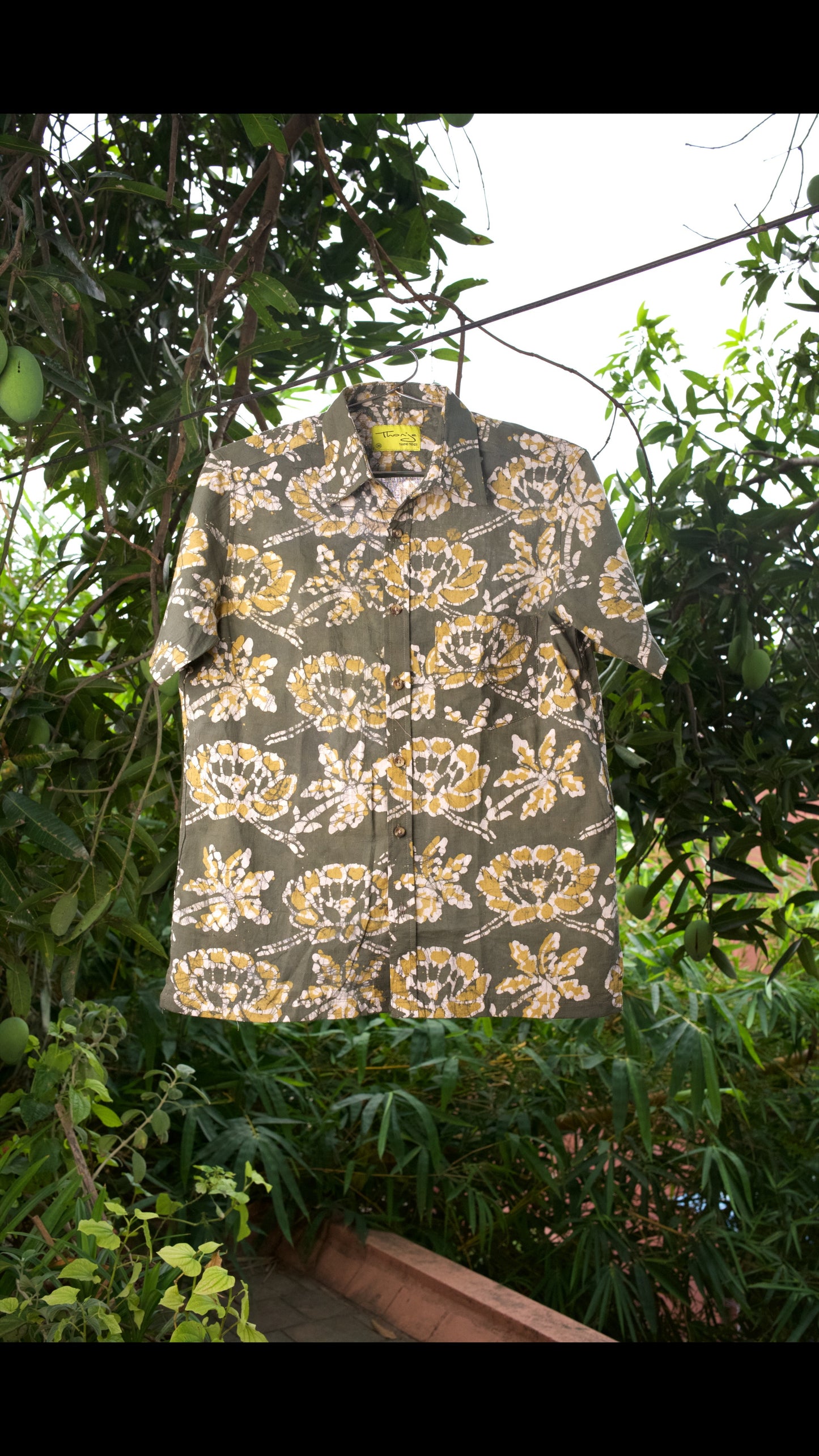 BATIK OLIVE GREEN BIG FLORAL SHIRT