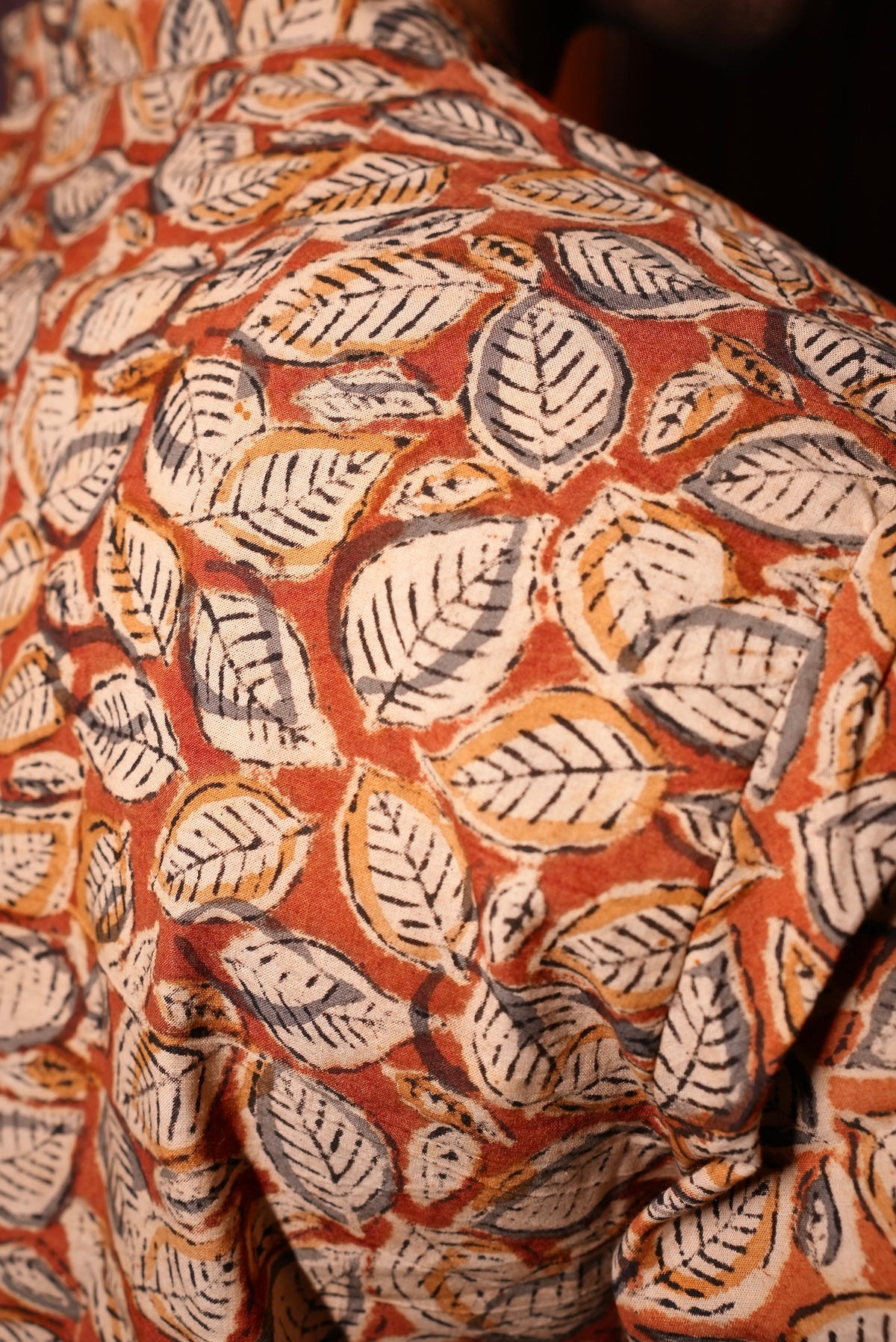 KALAMKARI RED LEAVES SHORT KURTA