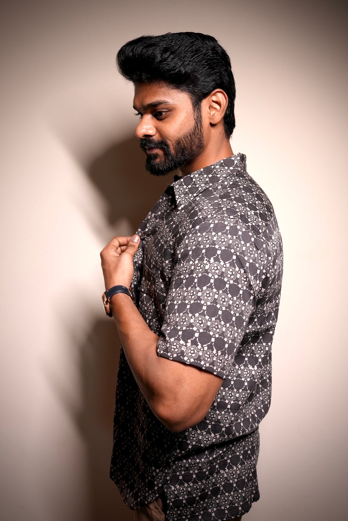 AJRAKH BLACK HIDDEN FLORAL SHIRT