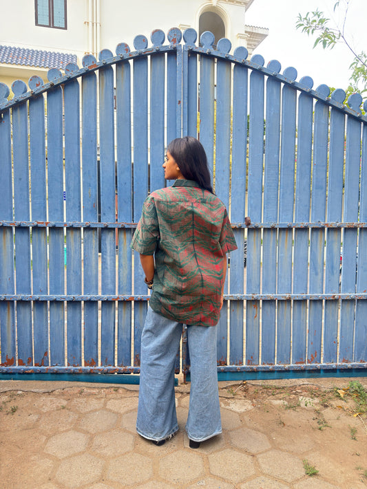SHIBORI GREEN PINK WAVES SHIRT