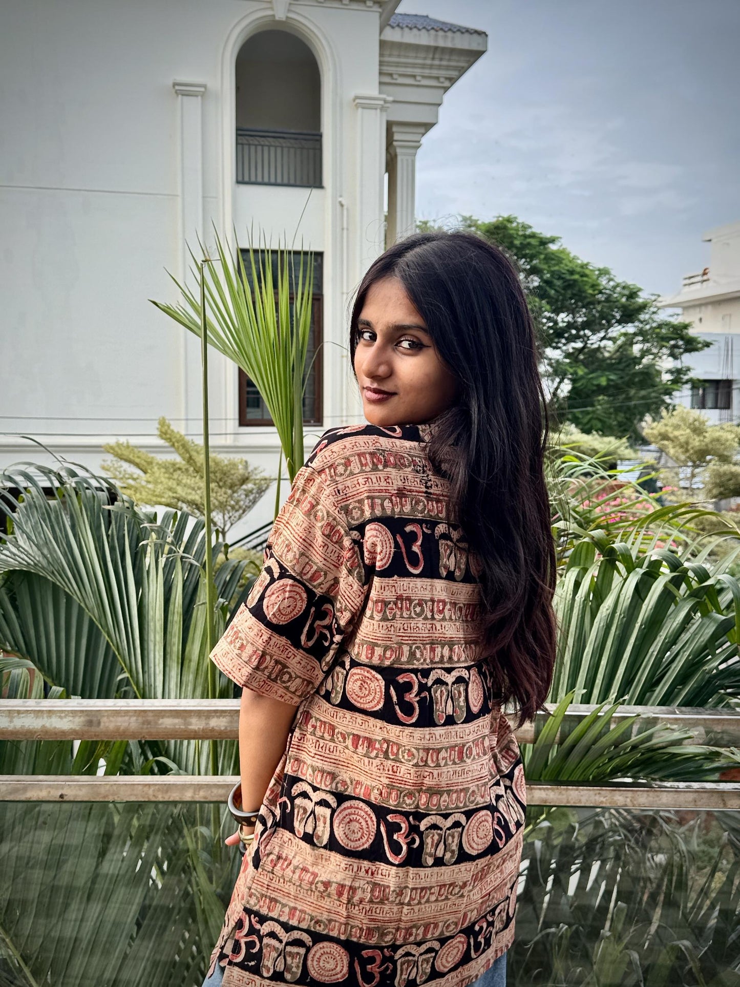 BLACK KALAMKARI MANTRA SHORT KURTA