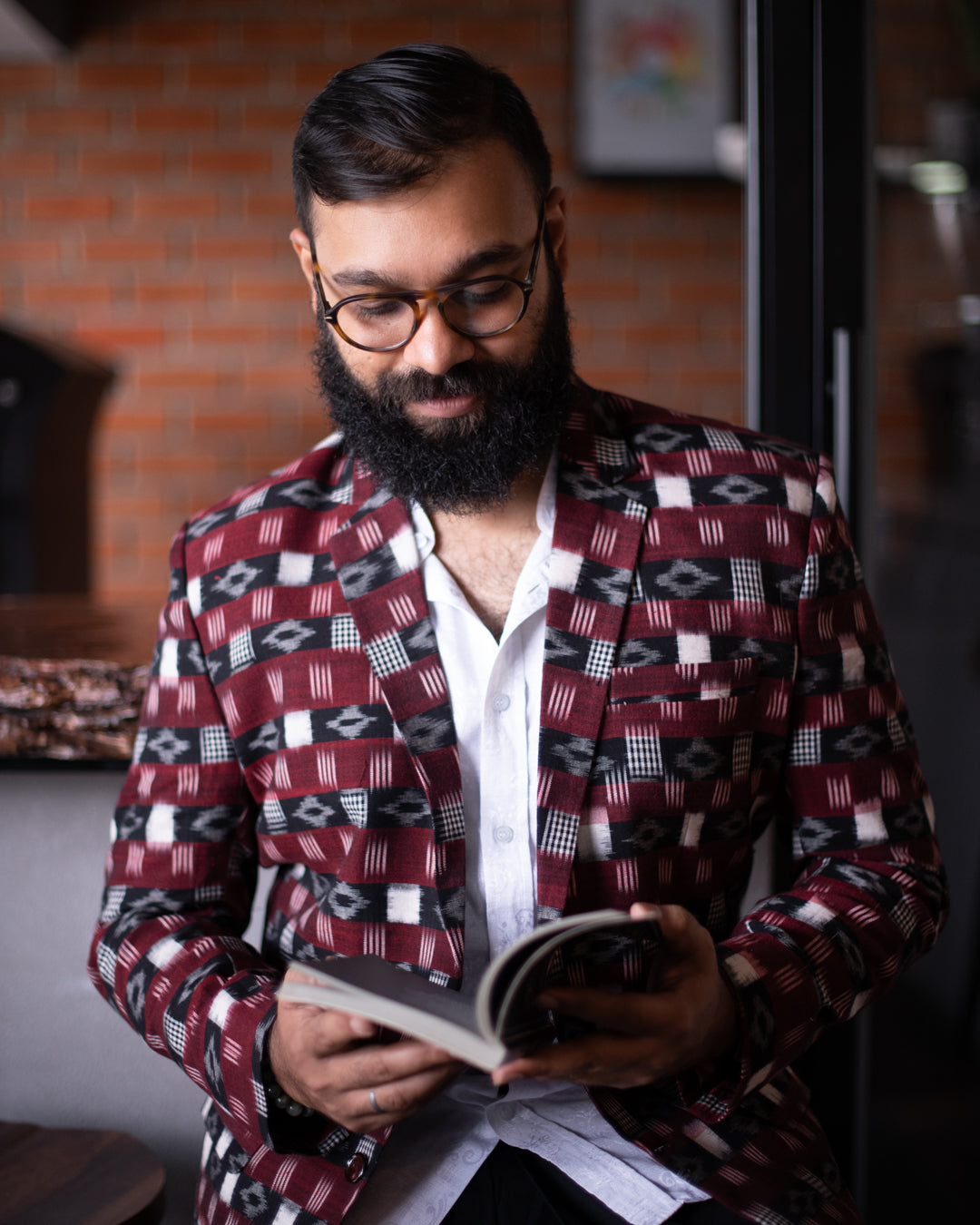 Maroon and best sale black blazer