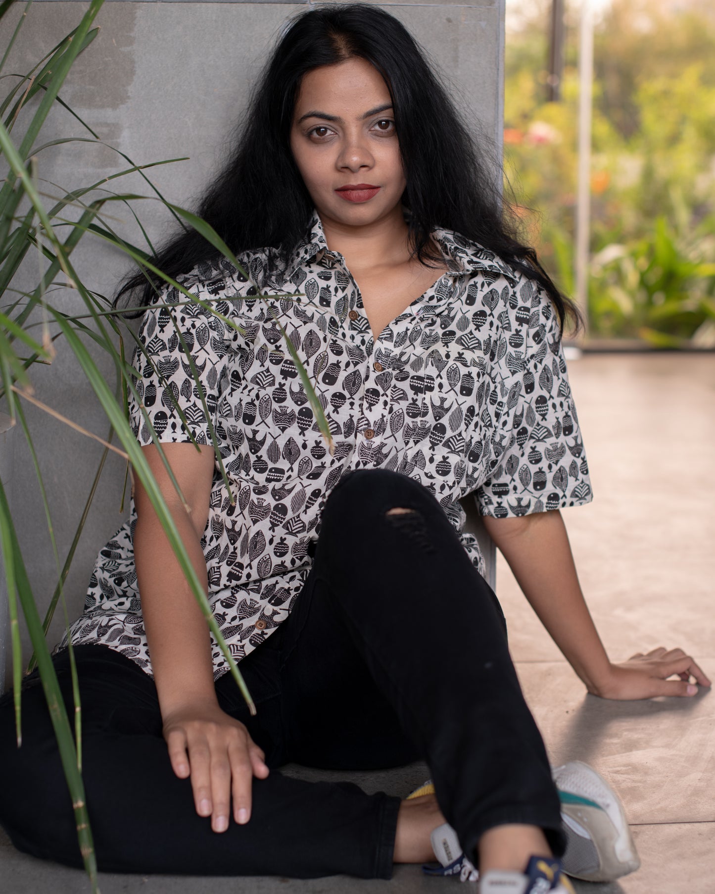BLACK FISH SHIRT